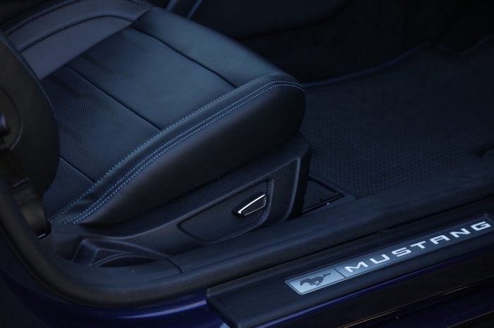 2018 Ford Mustang EcoBoost interior seats