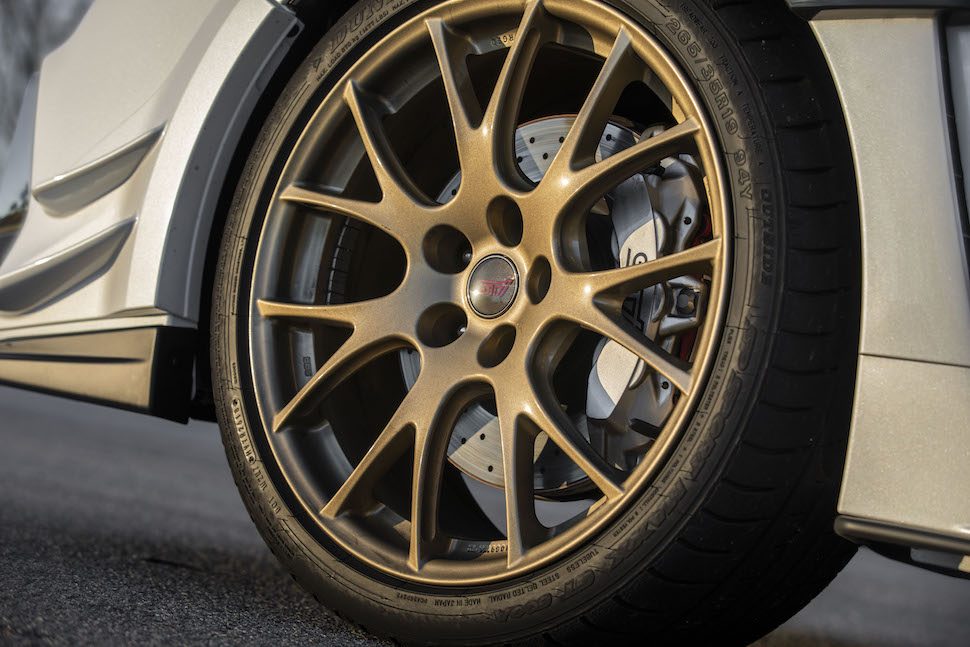 2019 Subaru STI S209 bronze wheels