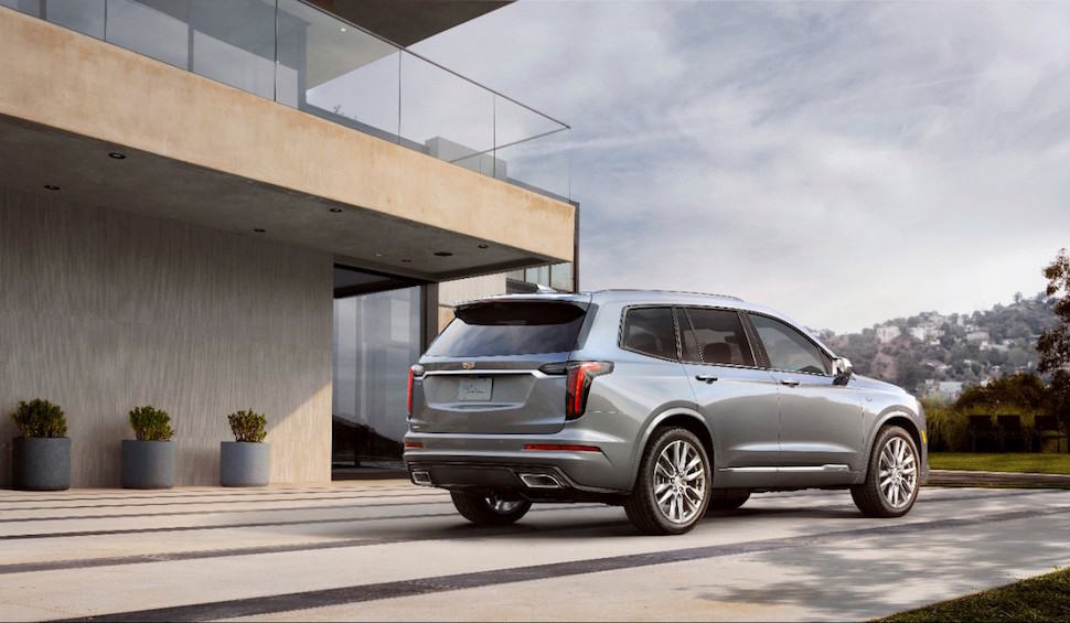 2020 cadillac xt6 sport suv rear view