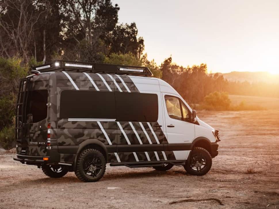 Lexani EXTV Kalahari 4×4 Sprinter Camper rear