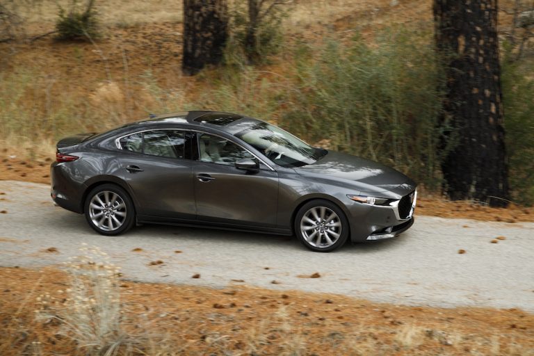 2019 mazda3 sedan driving impressions on the road