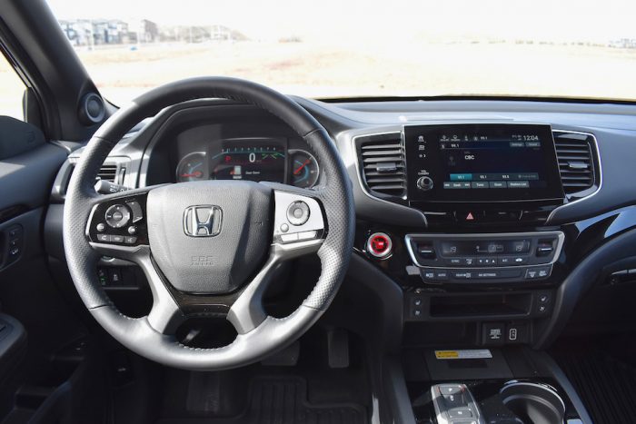 2019 Honda Passport interior front 