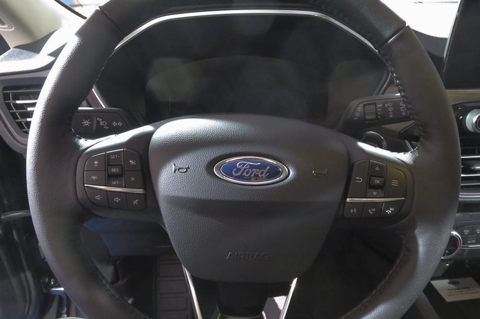 2020 Ford Escape steering wheel