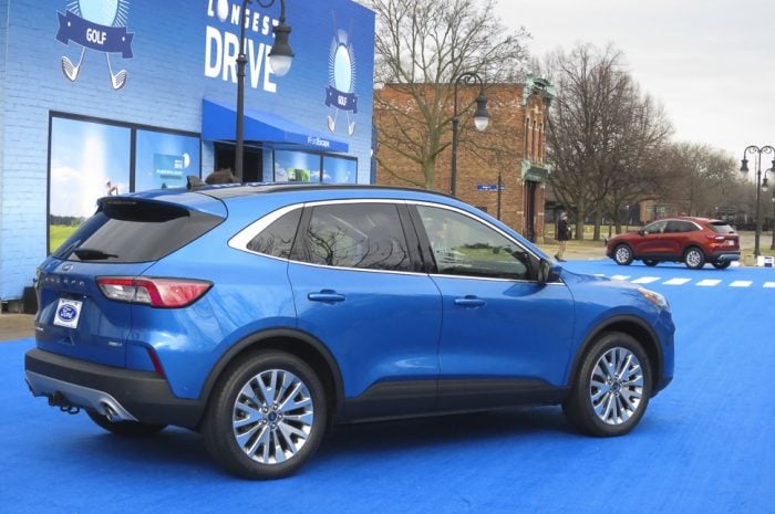 2020 ford escape rear profile in blue