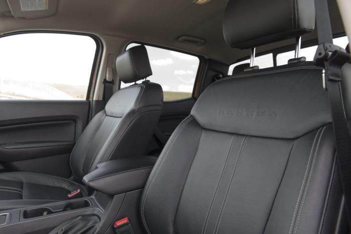 2019 Ford Ranger Lariat seats