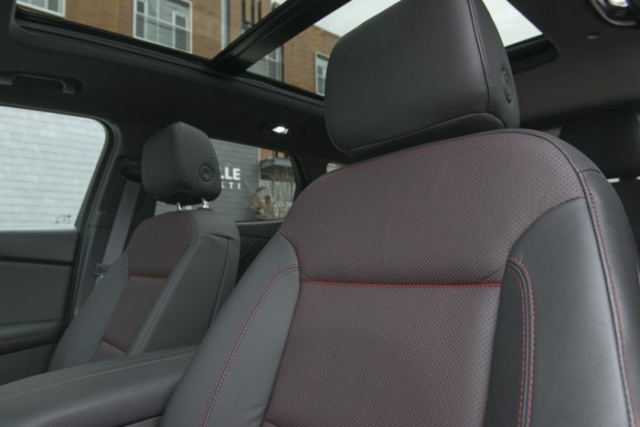 2019 Chevy Blazer interior