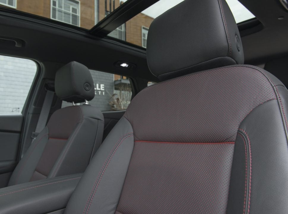 2019 Chevy Blazer RS interior front seats