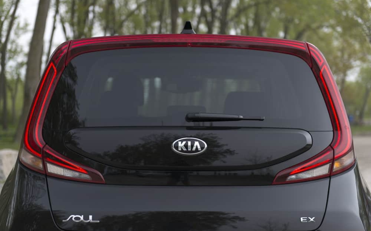 Is kia suv