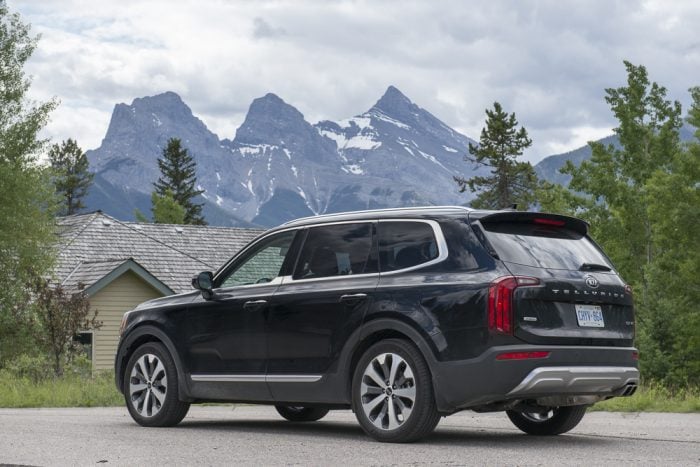 2020 Kia Telluride rear view