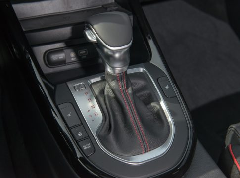 2020 Kia Forte GT interior shifter