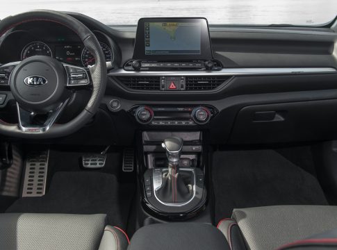 2020 Kia Forte GT interior