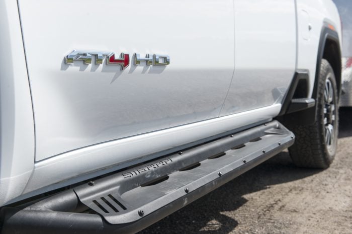 2020 GMC Sierra 2500HD AT4 logo on side