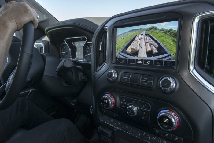 2020 GMC Sierra 2500HD interior screen