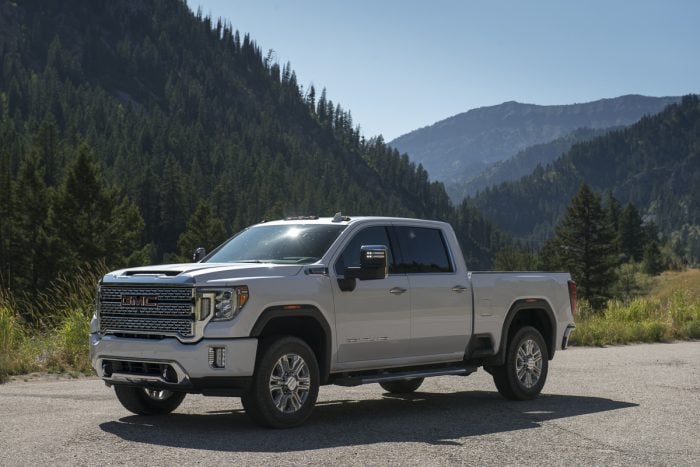 2020 GMC Sierra 2500HD Denali front profile