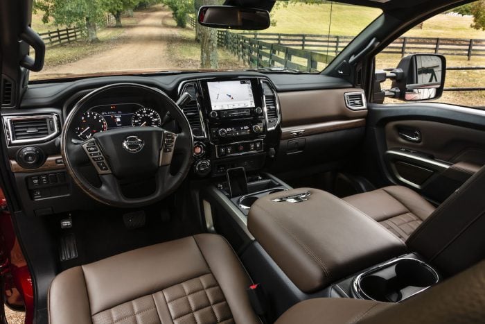 2020 Nissan TITAN XD interior