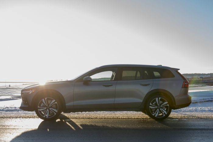 2020 Volvo V60 Cross Country T5 AWD review amee reehal