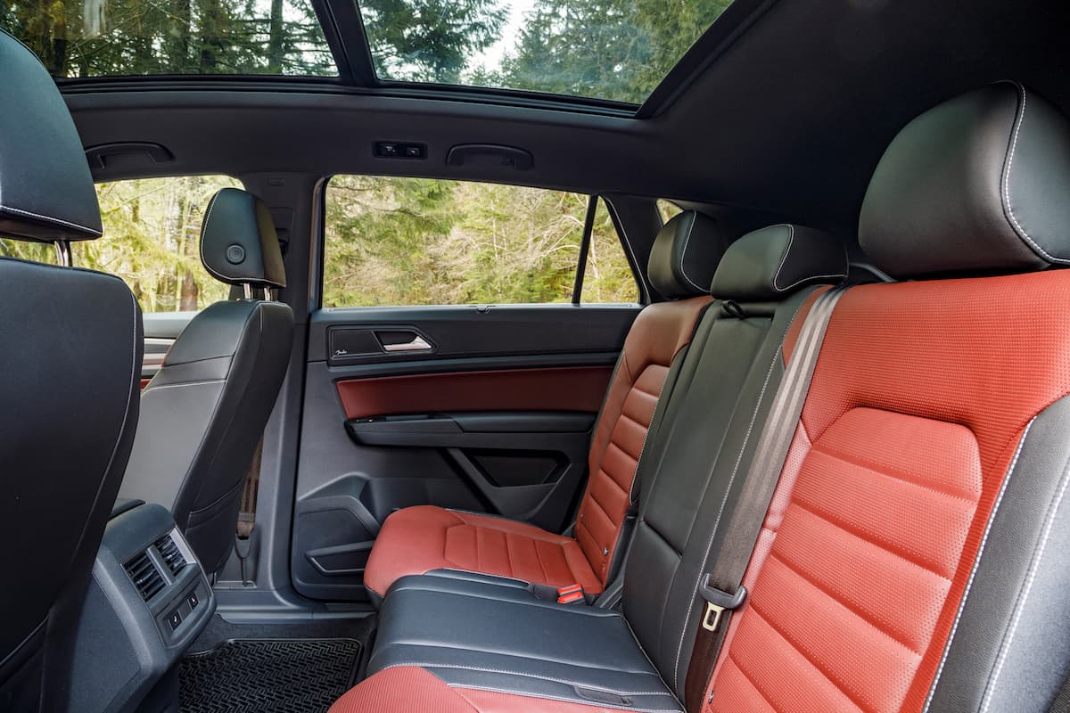 2020 Volkswagen Cross Sport rear seats