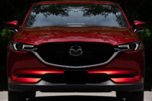 2019 Mazda CX-5 Skyactiv-D Signature front head on