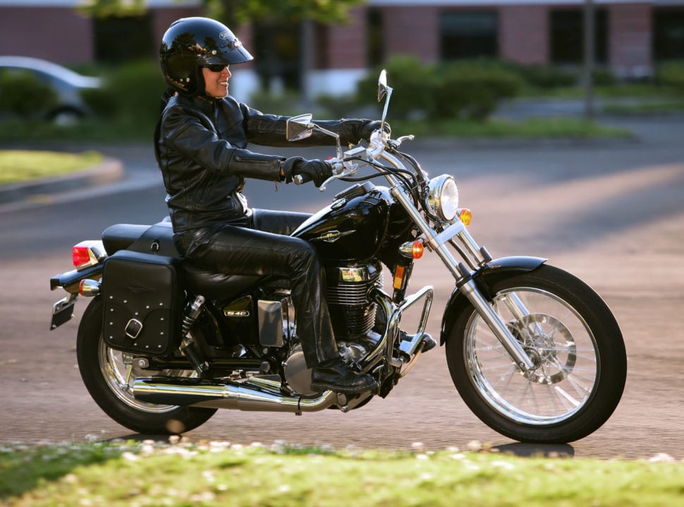 SUZUKI-Boulevard-S40-