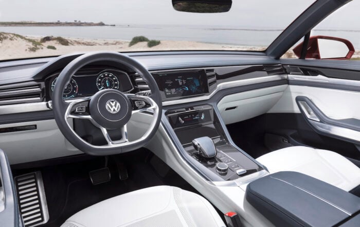 2020 Volkswagen Atlas Cross Sport interior front