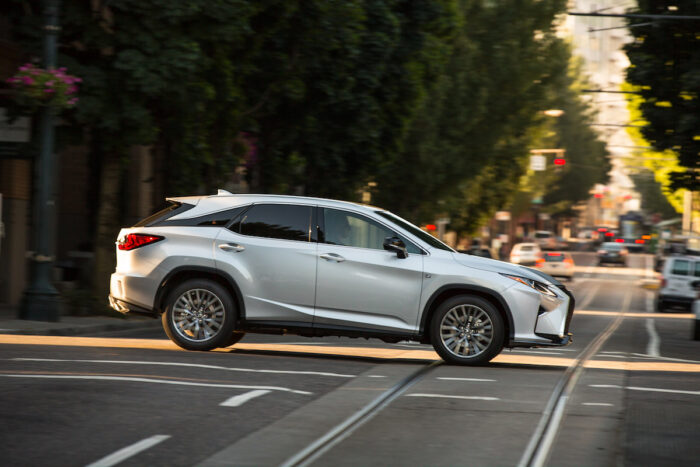 2020-Lexus-RX350-white-side-view