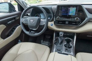 2020 Toyota Highlander Hybrid Limited interior driver cockpit