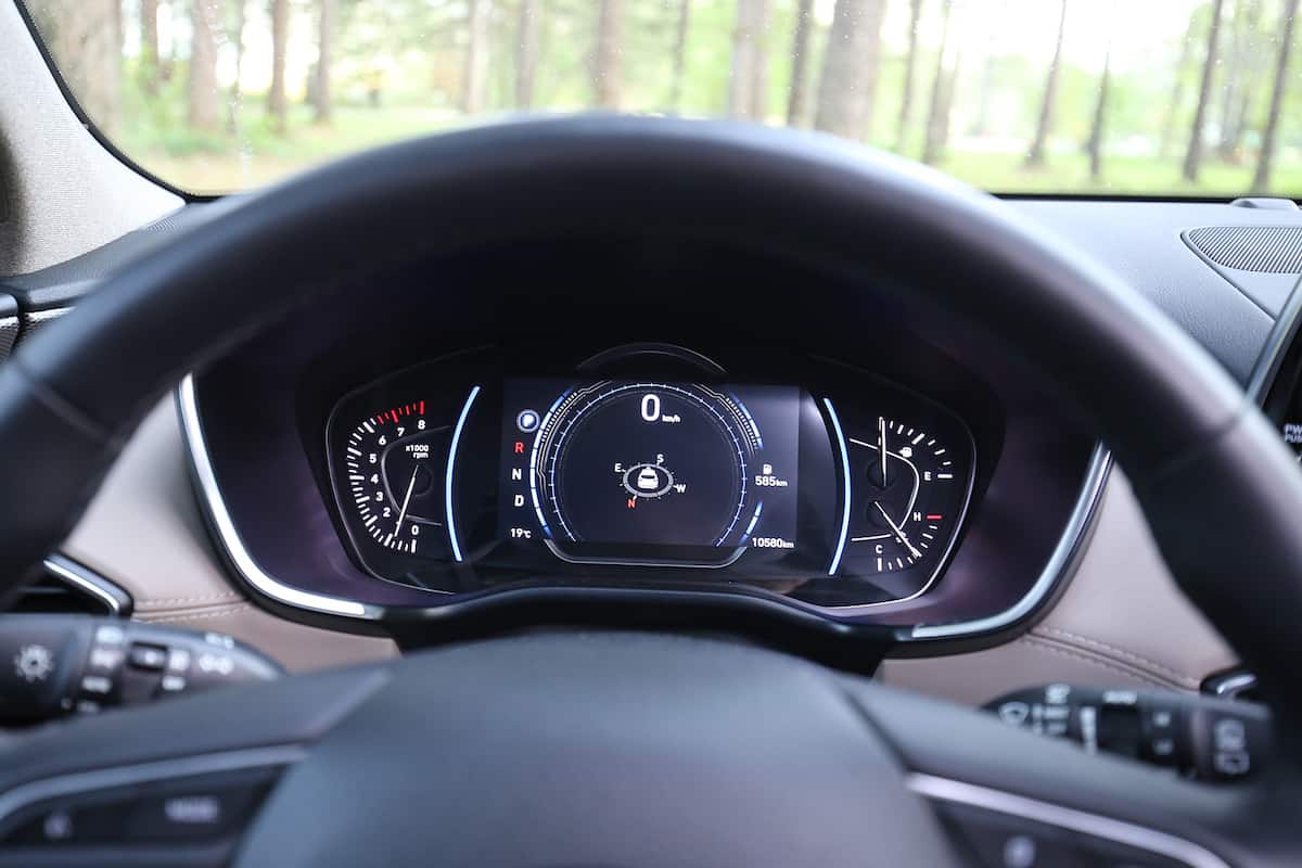 2020 Hyundai Santa Fe compact SUV gauges front cabin cockpit