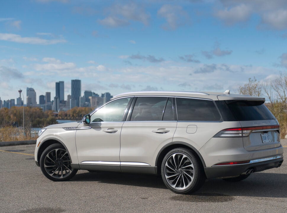 2020 Lincoln Aviator ceramic pearl metallic (6 of 12)