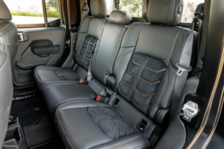 Rezvani Hercules 6×6 truck rear seats