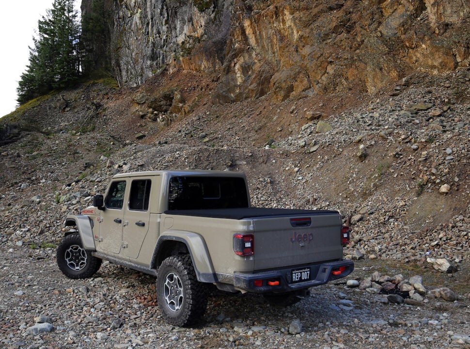 2021 Jeep Gladiator Mojave rear