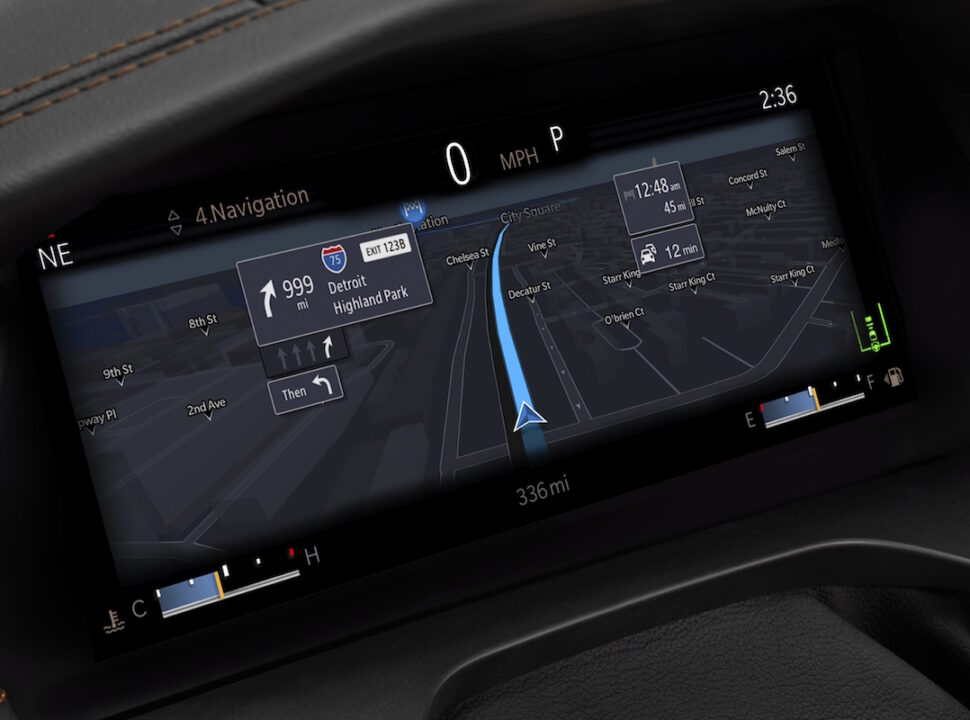 The all-new 2021 Jeep® Grand Cherokee L Summit Reserve has a standard 10.25-inch frameless digital cluster with a full-screen, turn-by-turn navigation map.