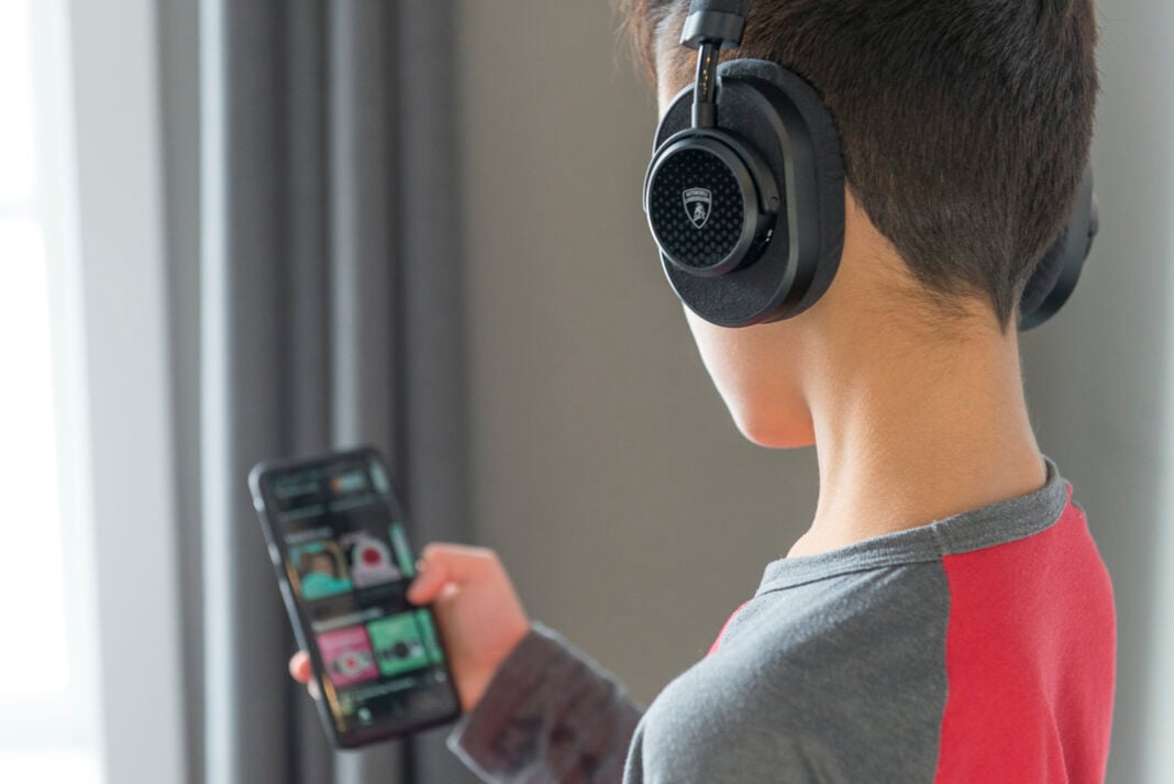 Review: Master & Dynamic x Lamborghini MW65 Headphones