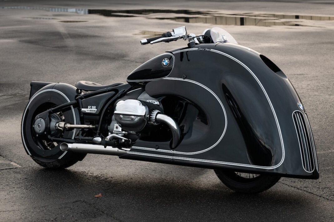 “Spirit of Passion” custom BMW R 18 by Dirk Oehlerking
