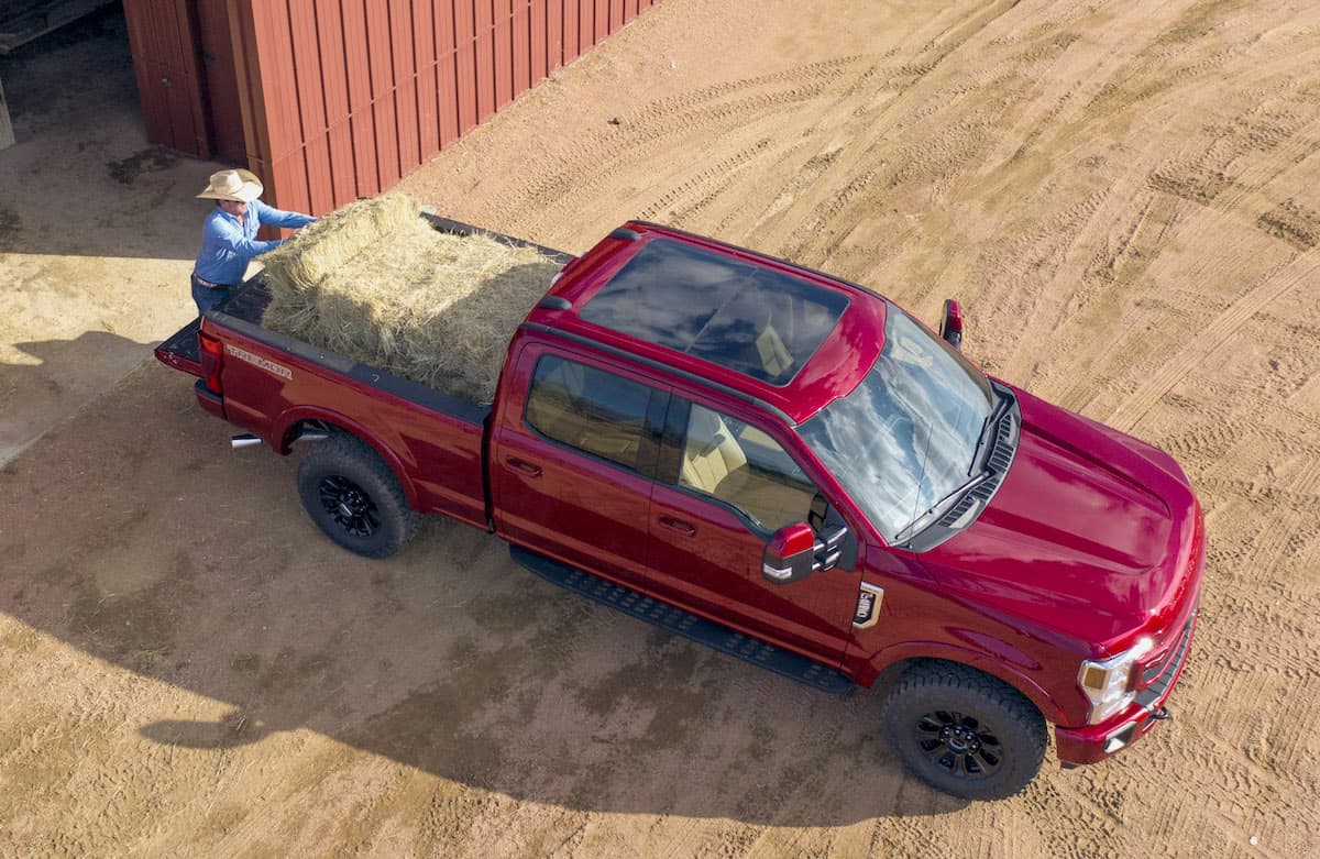 2022_Ford Super Duty_Lariat Tremor with Sport Appearance Pack_12