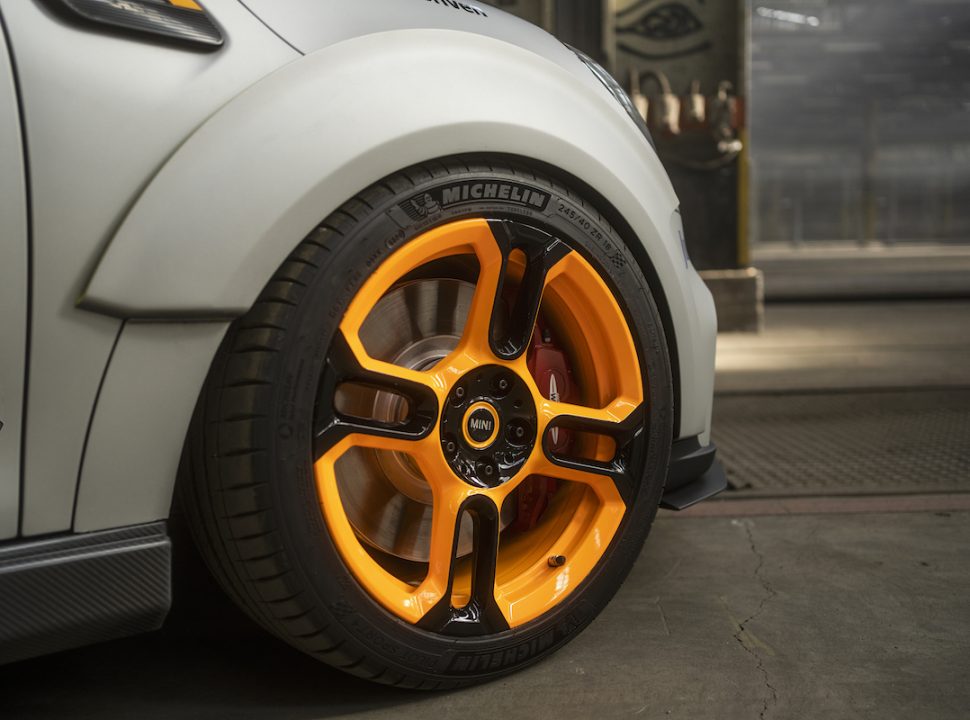 MINI Electric Pacesetter wheel