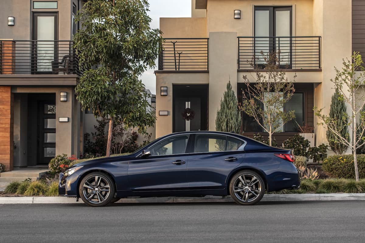 2021 Q50 Signature Edition