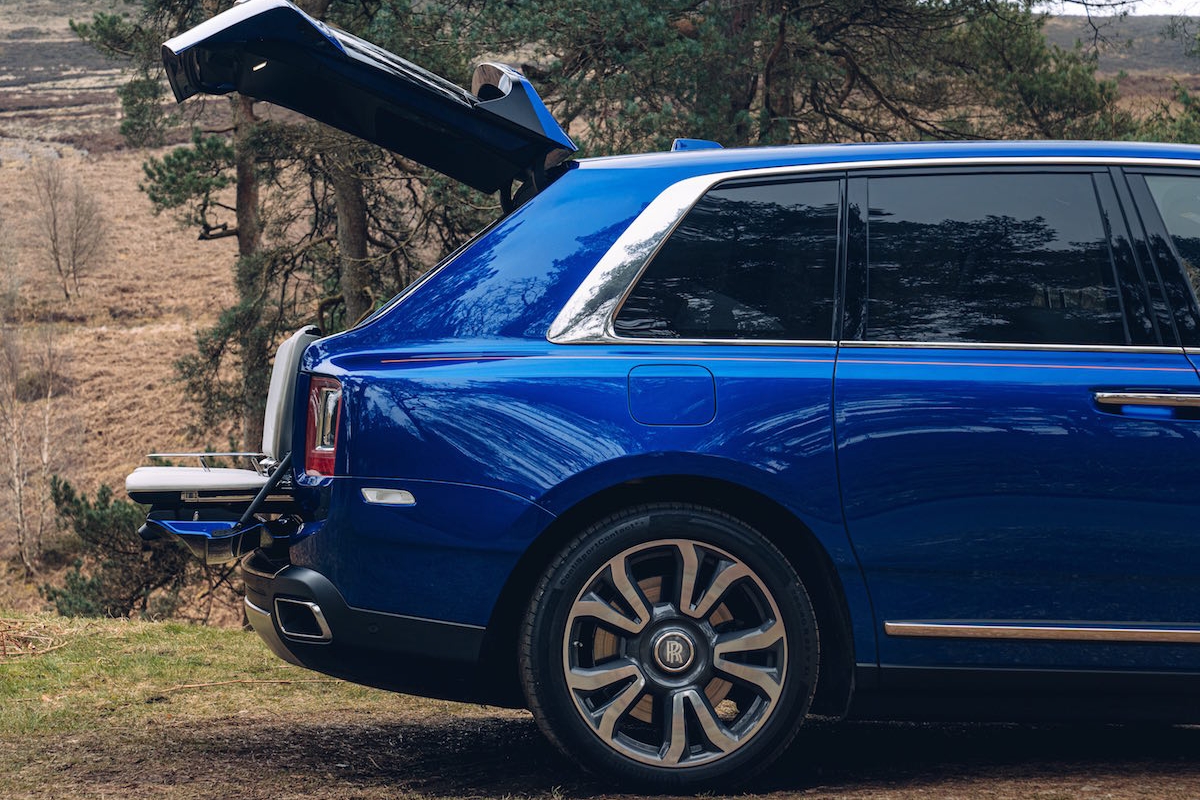 RollsRoyce Cullinan Interior Redefines the 'Tailgate Party' TractionLife