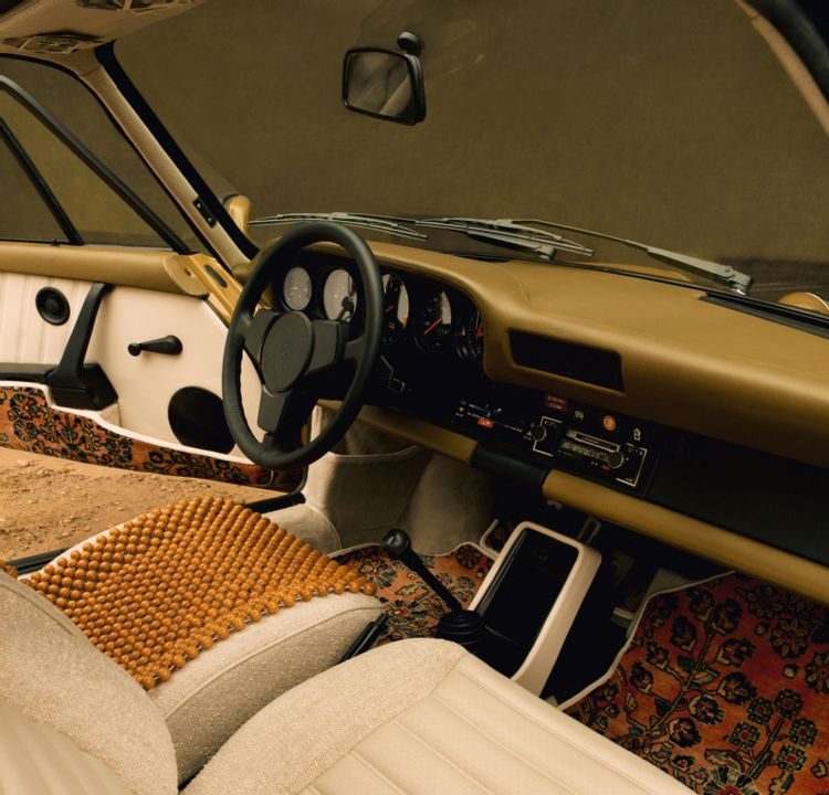 Aimé Leon Dore's retro restored 1978 Porsche 911SC interior front cabin