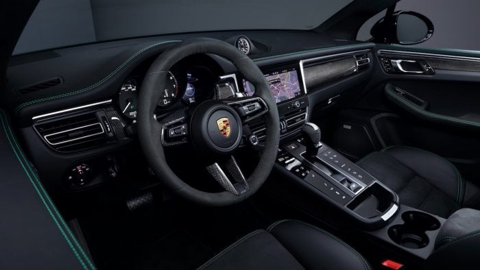 2022 Porsche Macan GTS interior