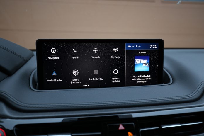 2022 Acura MDX Review: Still the One to Beat? | TractionLife