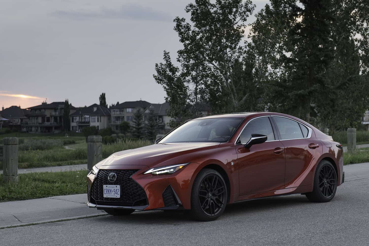 2021 Lexus IS 350 F Sport front profile