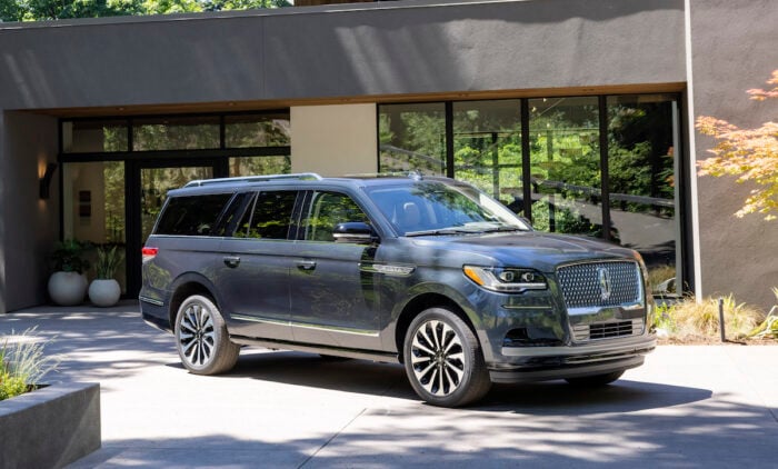 2022 Lincoln Navigator