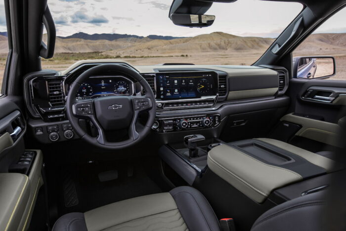 2022 Chevy Silverado 1500 zr2 interior