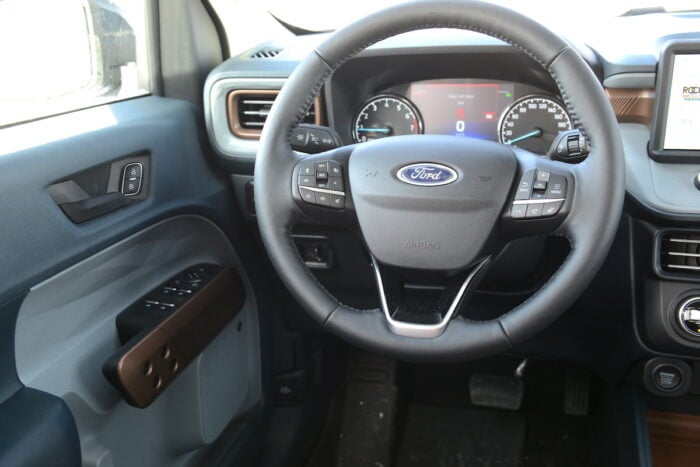 2022 Ford Maverick Lariat interior