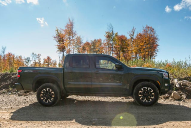 2022 Nissan Frontier side view