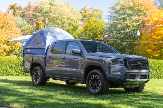 2022 Nissan Frontier tent front view