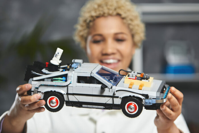 LEGO Creator 3-in-1 Back to the Future Time Machine finished