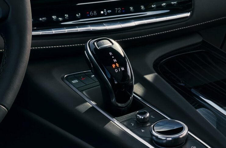 2023 Cadillac Escalade-V shifter