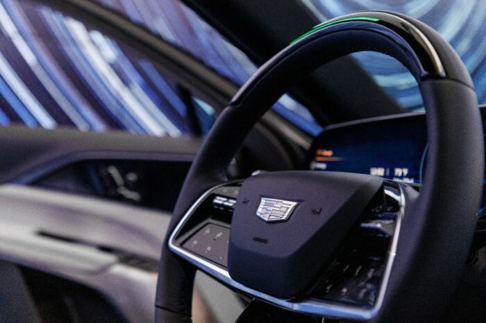 2023 Cadillac LYRIQ interior 9