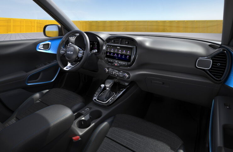 2023 kia soul interior